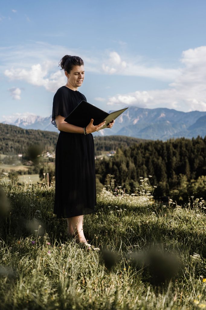 Freie Rednerin Mag. (FH) Barbara Flaschberger-Herzele